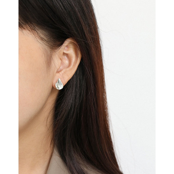 Leaf earring
